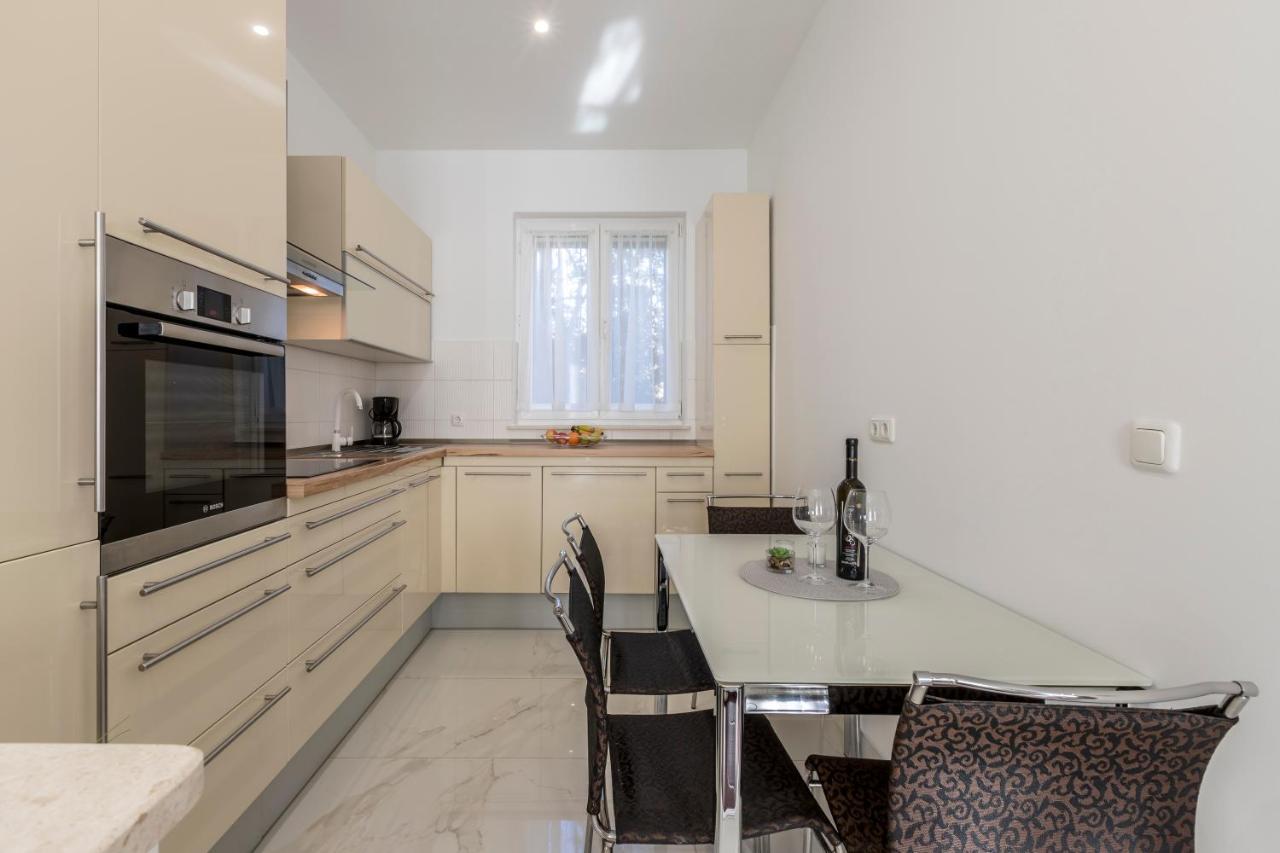 Villa Meri Very Central And Beautiful Apartment Split Exteriér fotografie